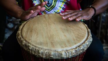 AFRIKANISCHE RHYTHMEN – Trommelabend - Kufstein