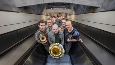 FEDERSPIEL 'Wir und jetzt' - Kufstein