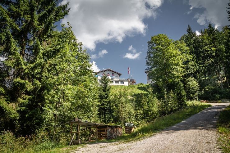 Kaiserlift Tour tip 1: Berghaus Aschenbrenner und Duxer Alm